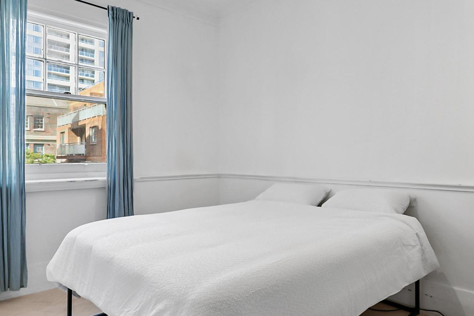 Venus By The Harbour Budget Hotel Сидни Екстериор снимка